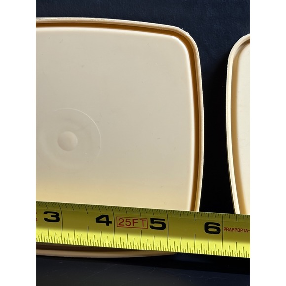 VTG Tupperware Almond Cream Rectangular Sandwich Food Storage Container Lids - Picture 2 of 3